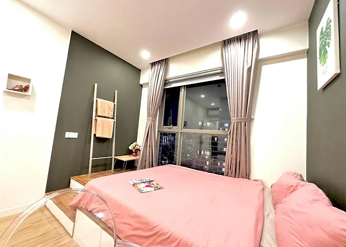 Zo Apartment Rivergate Free Pool