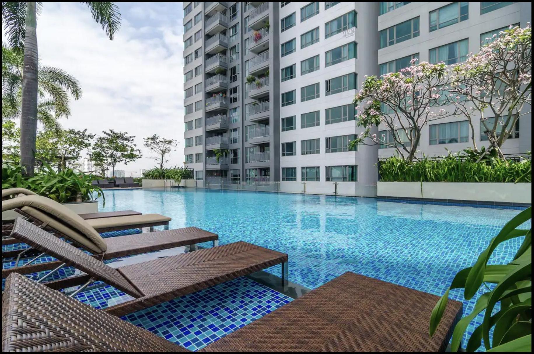अपार्टमेंट Zo Rivergate Center Free Pool
